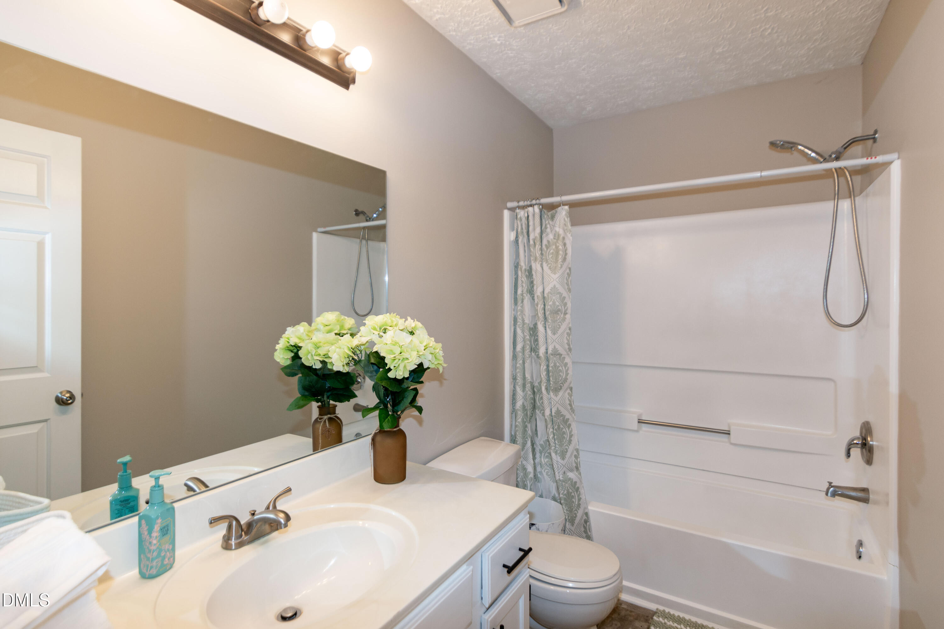 4625 Fox Road Raleigh, NC 27616 - Photo 21 of 56 RJP_X_6382