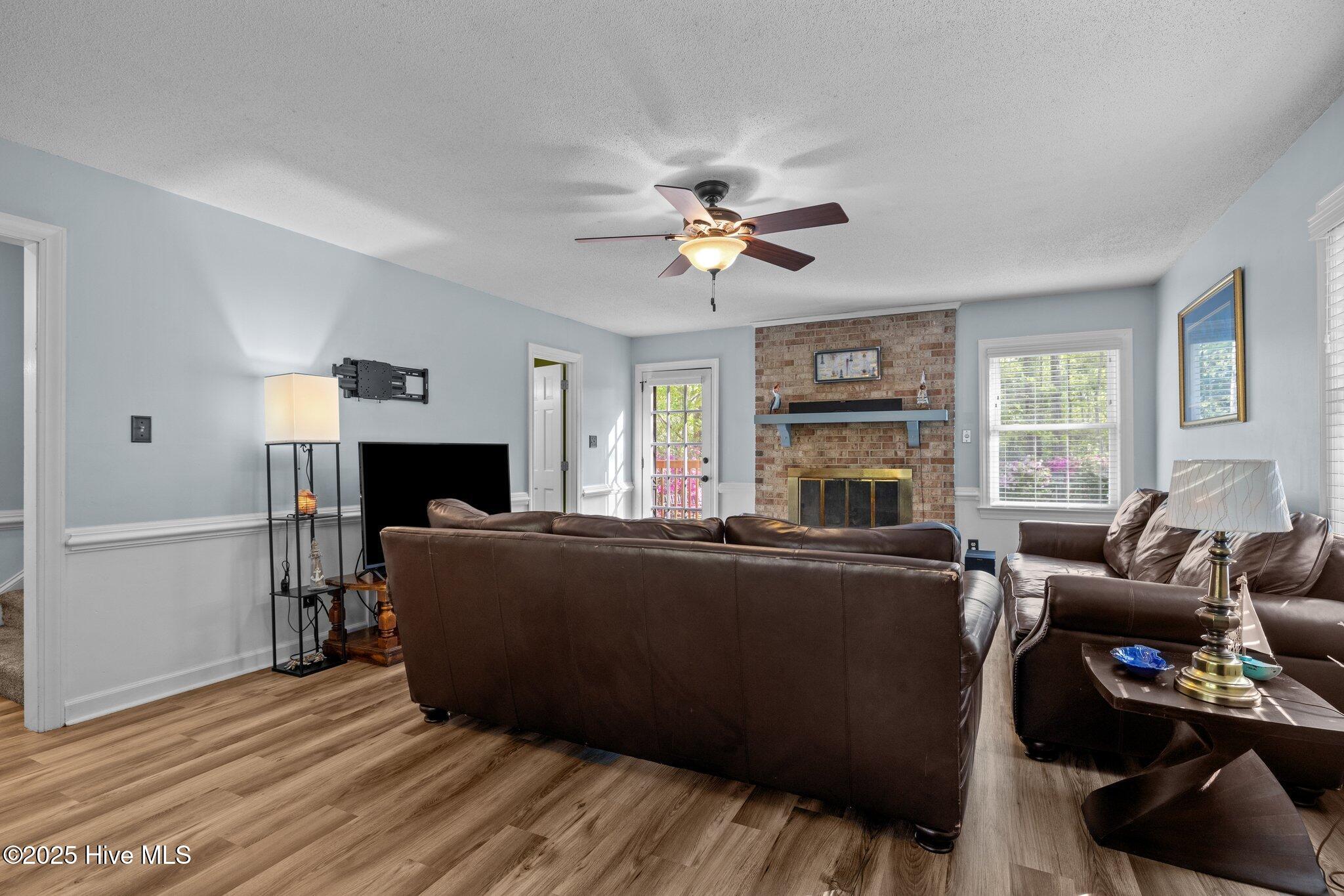 307 Little Rossie Road New Bern, NC 28560 - Photo 19 of 52 Living Rm view 2