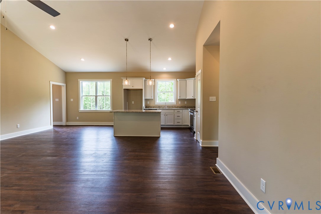 5712 Darlington Heights Road Cullen, VA 23934 - Photo 4 of 31