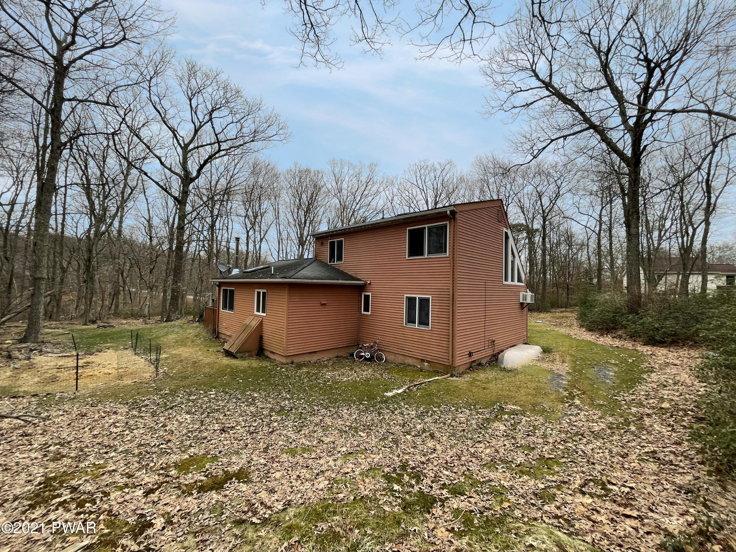 187 Conashaugh Road Milford, PA 18337 - Photo 4 of 24