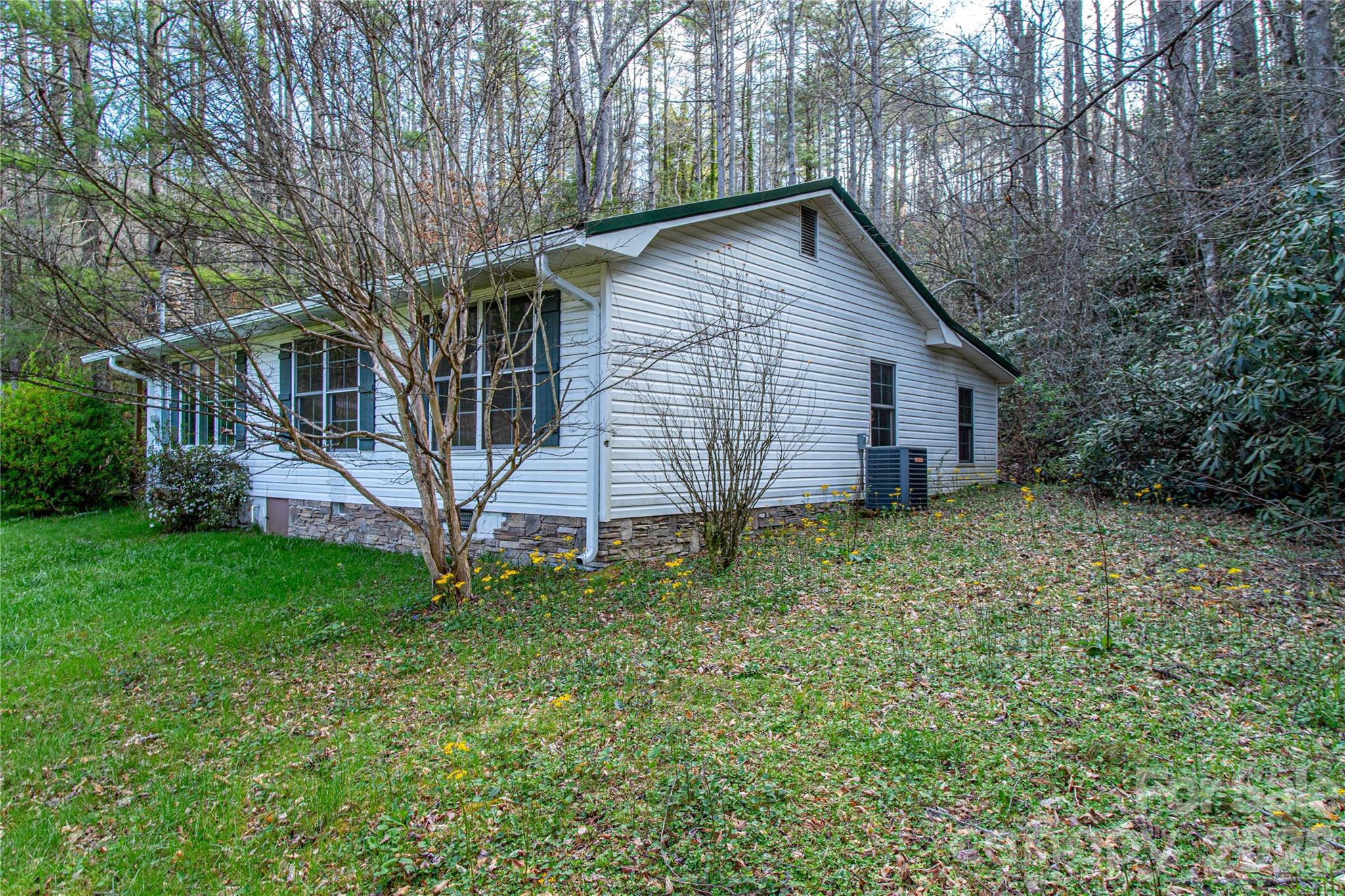 108 Poplar Gap Road Brevard, NC 28712 - Photo 2 of 30