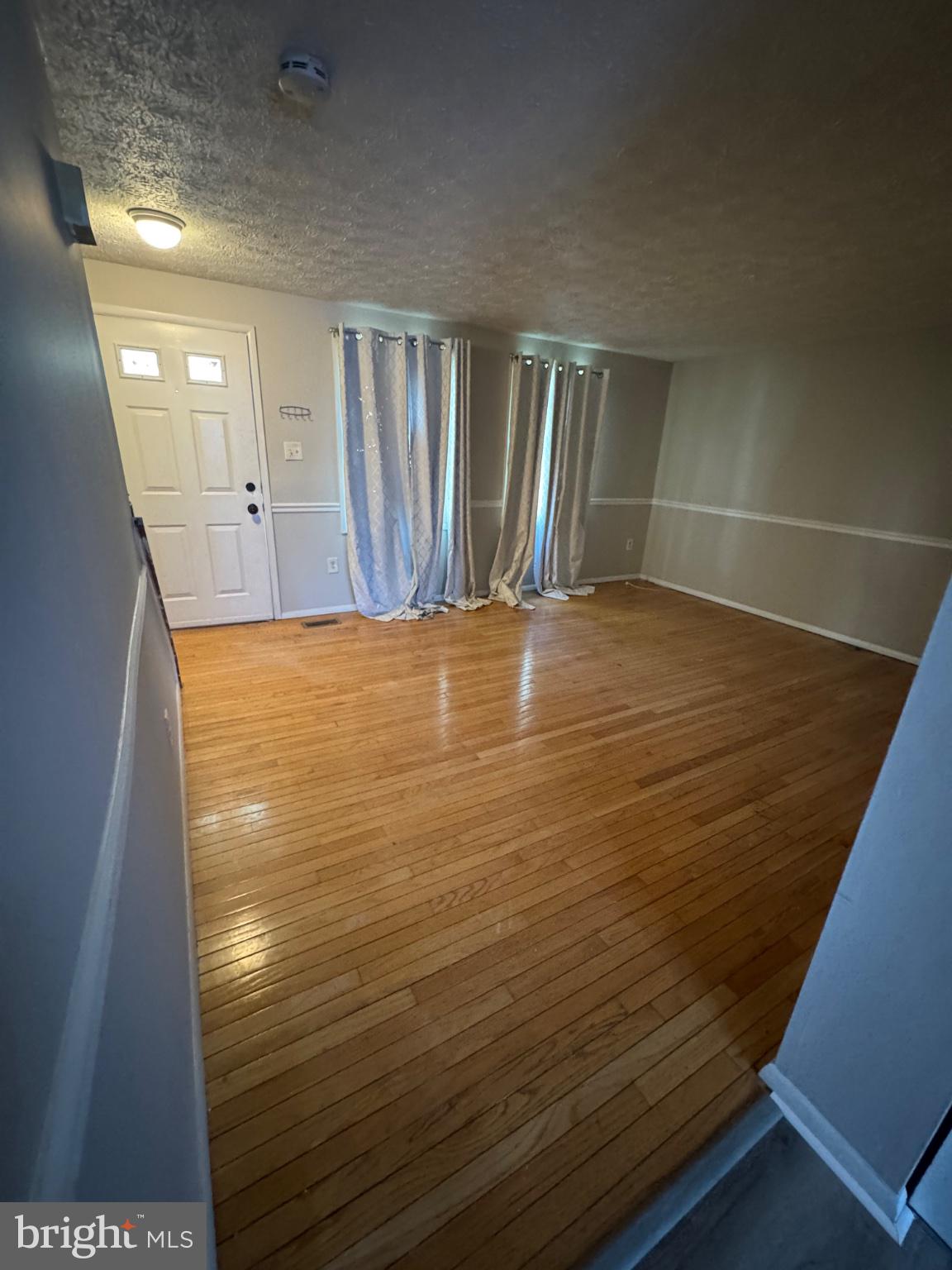 1404 Elm Grove Circle Silver Spring, MD 20905 - Photo 3 of 27 Bright and airy living space awaits.