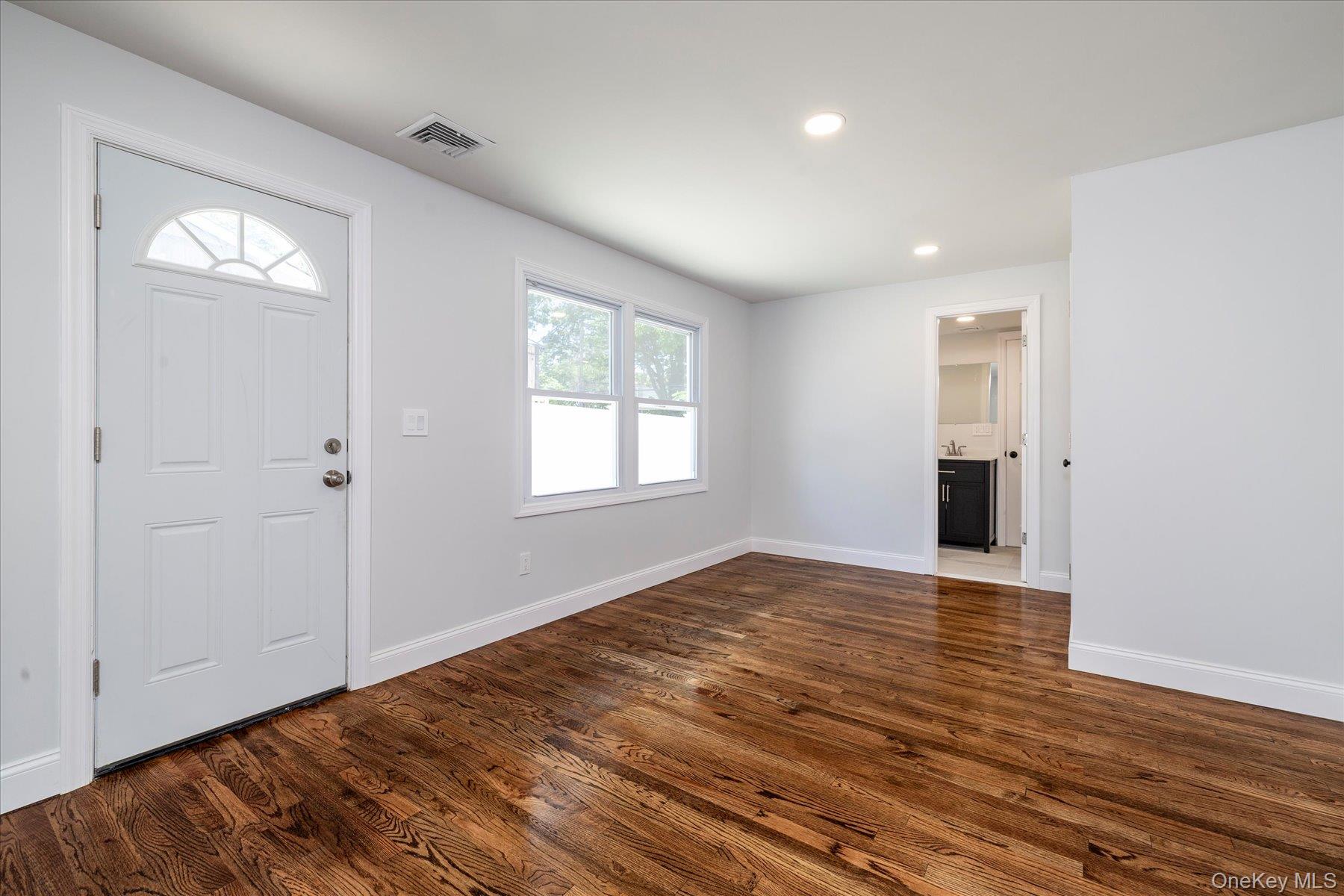 62 Alhambra Road Baldwin, NY 11575 - Photo 19 of 35