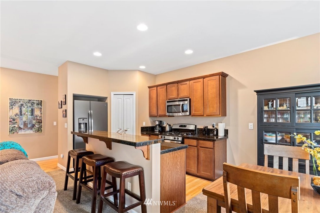 3016 182nd Place Southeast Bothell, WA 98012 - Photo 11 of 39