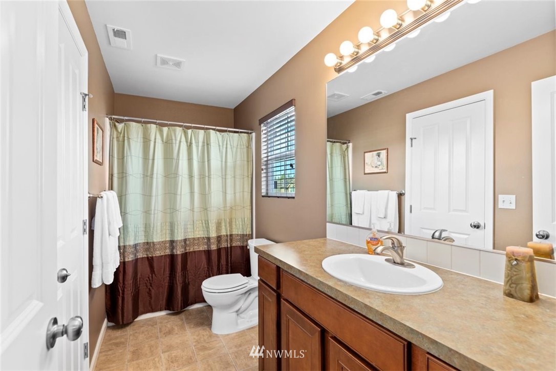 3016 182nd Place Southeast Bothell, WA 98012 - Photo 27 of 39