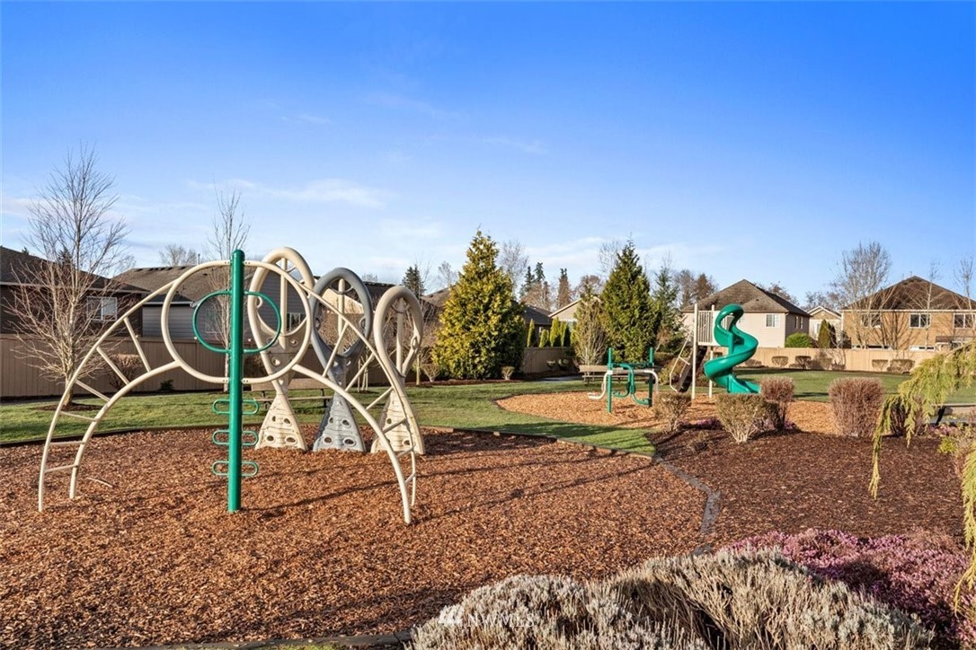3016 182nd Place Southeast Bothell, WA 98012 - Photo 36 of 39