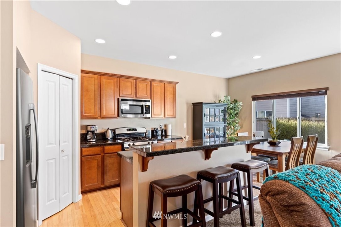 3016 182nd Place Southeast Bothell, WA 98012 - Photo 10 of 39
