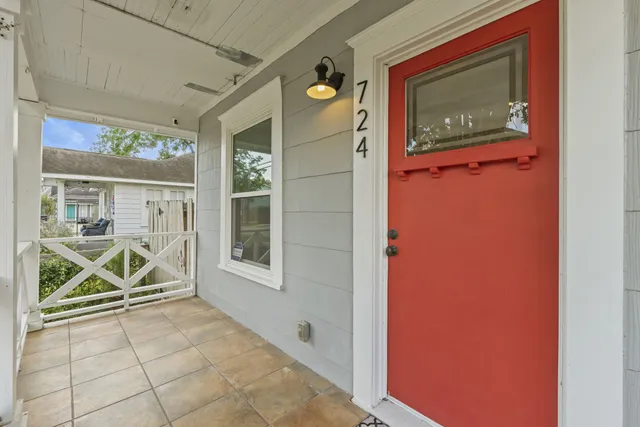 a view of an entryway