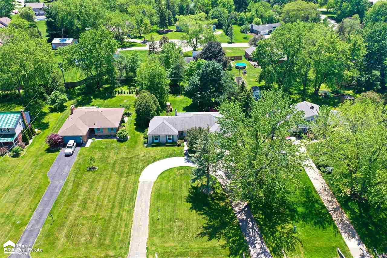 4176 McCandlish Road Grand Blanc, MI 48439 - Photo 64 of 86 50043885-65.JPG