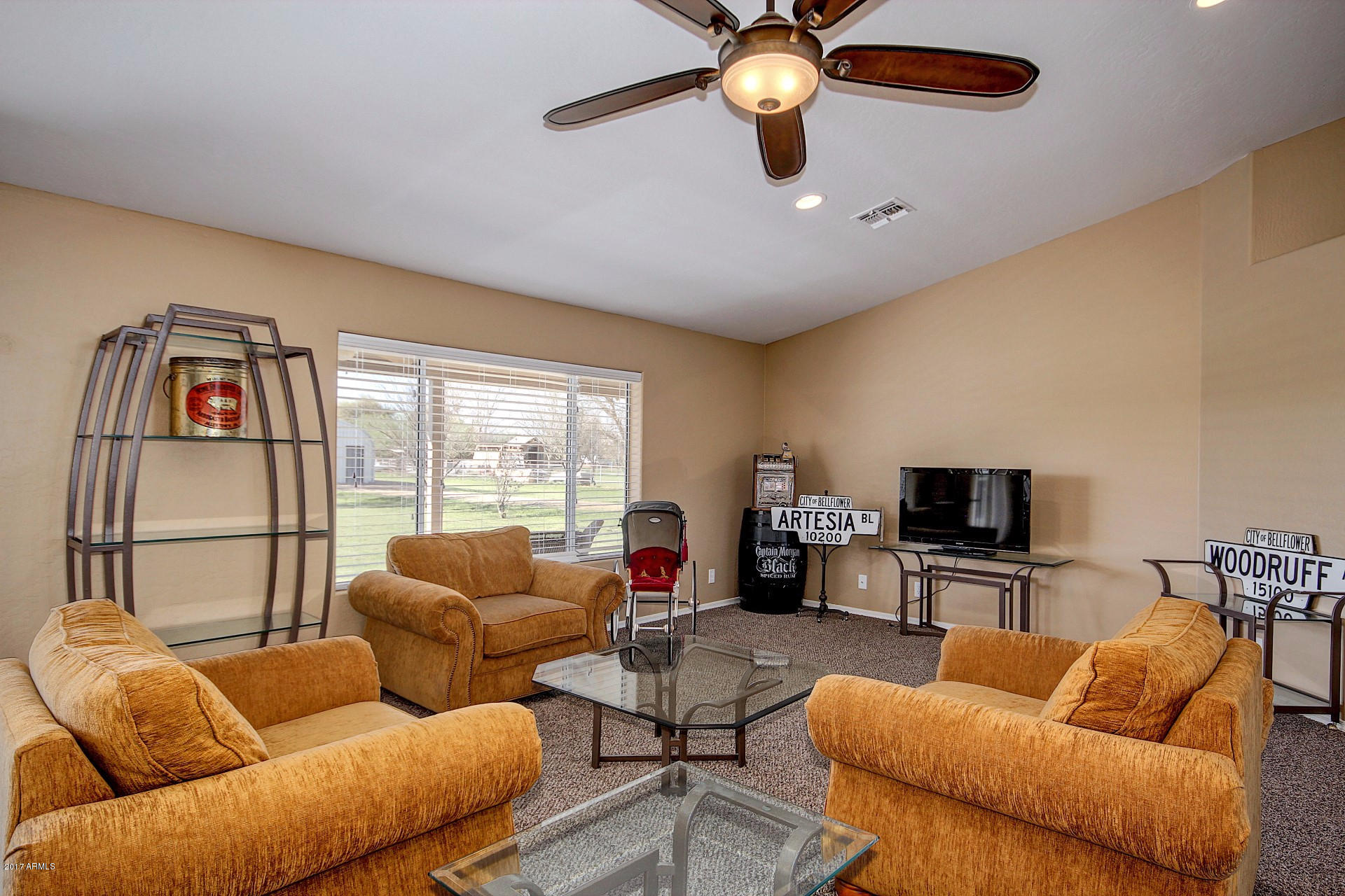 17743 East Brooks Farm Road Gilbert, AZ 85298 - Photo 18 of 69 MAIN HOUSE LIVING ROOM