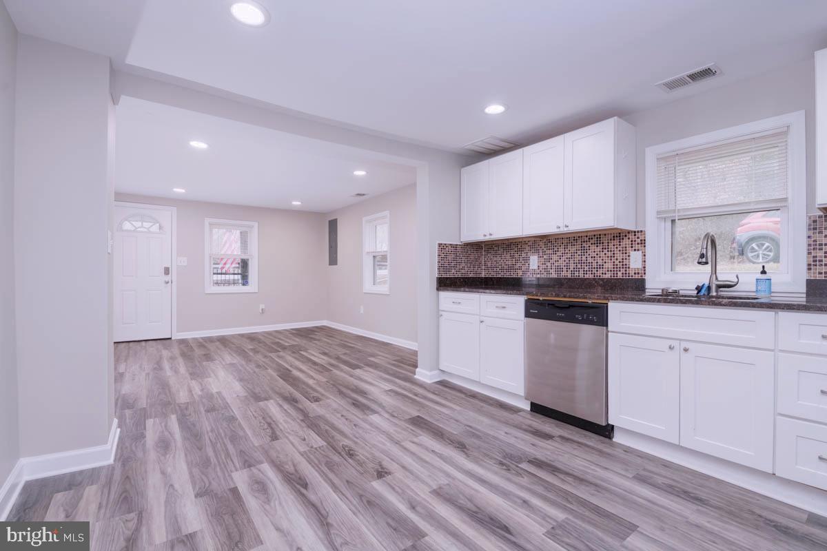3803 Prospect Road Street, MD 21154 - Photo 9 of 36 Country Kitchen with Table Space