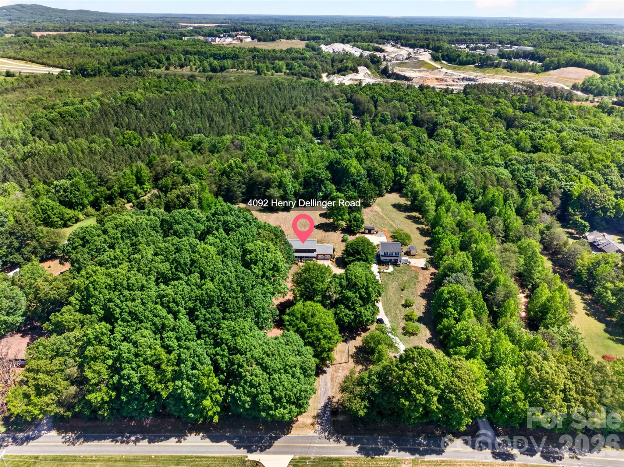 4092 Henry Dellinger Road Maiden, NC 28650 - Photo 6 of 34 Gallery Image 6