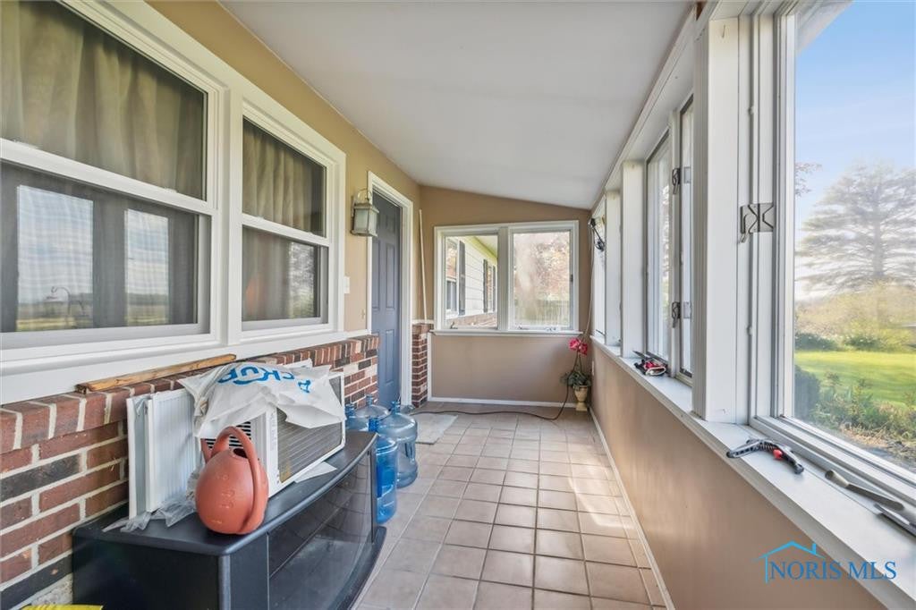21153 Euler Road Weston, OH 43569 - Photo 3 of 37 Gallery Image 3