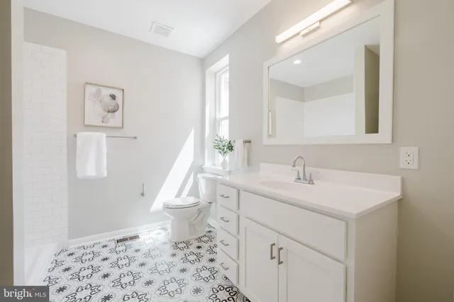 $275,000 | 707 East Preston Street, Baltimore, MD 21202