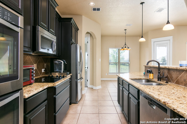30406 Cibolo Run Fair Oaks Ranch, TX 78015 - Photo 11 of 25