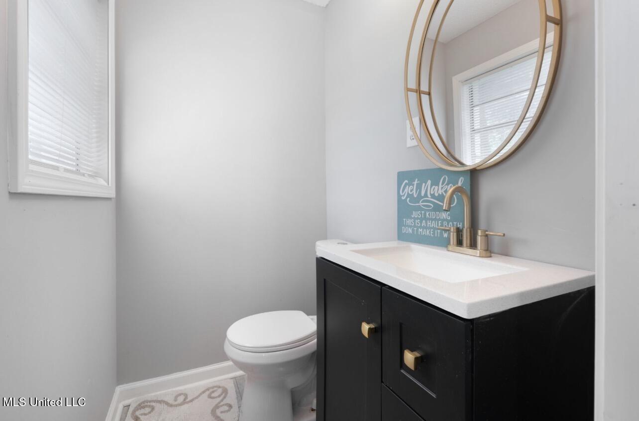 8232 Caprock Cove Southaven, MS 38671 - Photo 20 of 32 IMG_5996