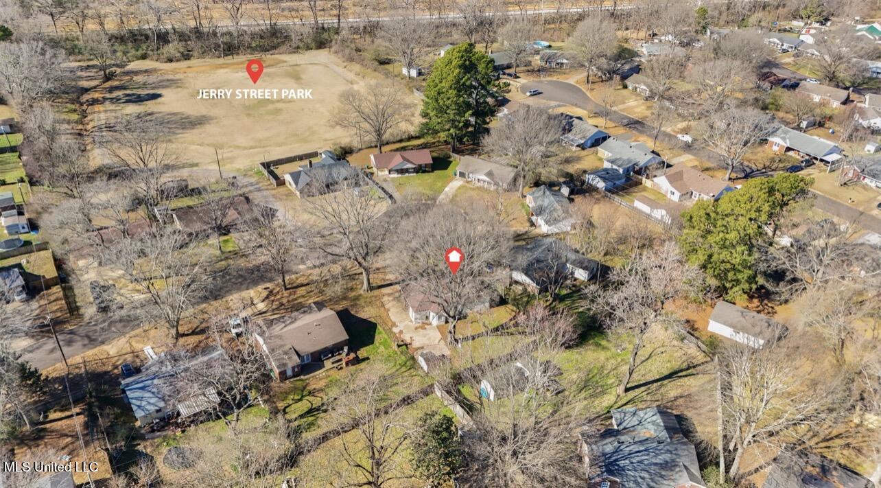 8232 Caprock Cove Southaven, MS 38671 - Photo 30 of 32 IMG_6007