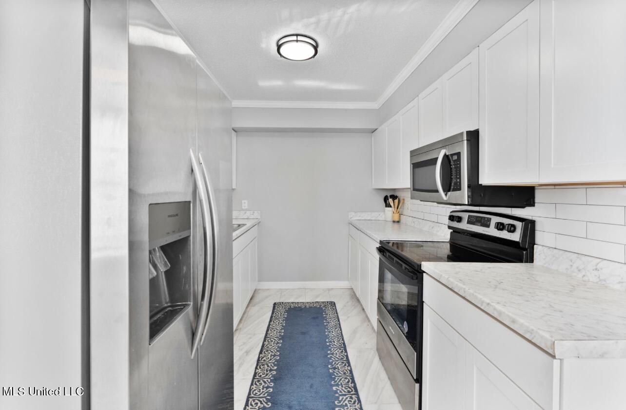 8232 Caprock Cove Southaven, MS 38671 - Photo 10 of 32 IMG_5986