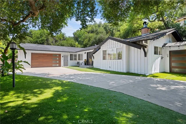$1,499,000 | 22959 Humming Bird Way, Calabasas, CA 91302