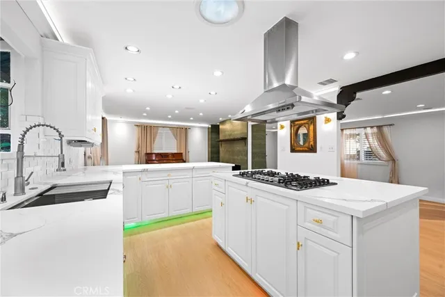 $1,499,000 | 22959 Humming Bird Way, Calabasas, CA 91302