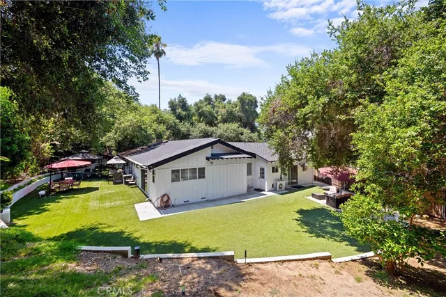 $1,499,000 | 22959 Humming Bird Way, Calabasas, CA 91302