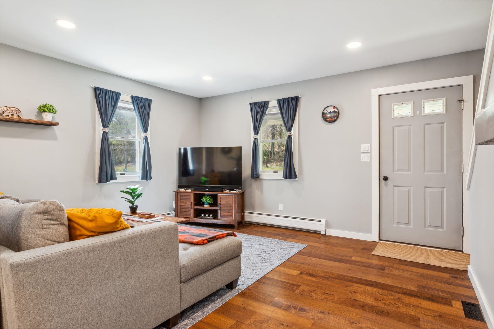 581 Mountain View Road Tinmouth, VT 05773 - Photo 15 of 38