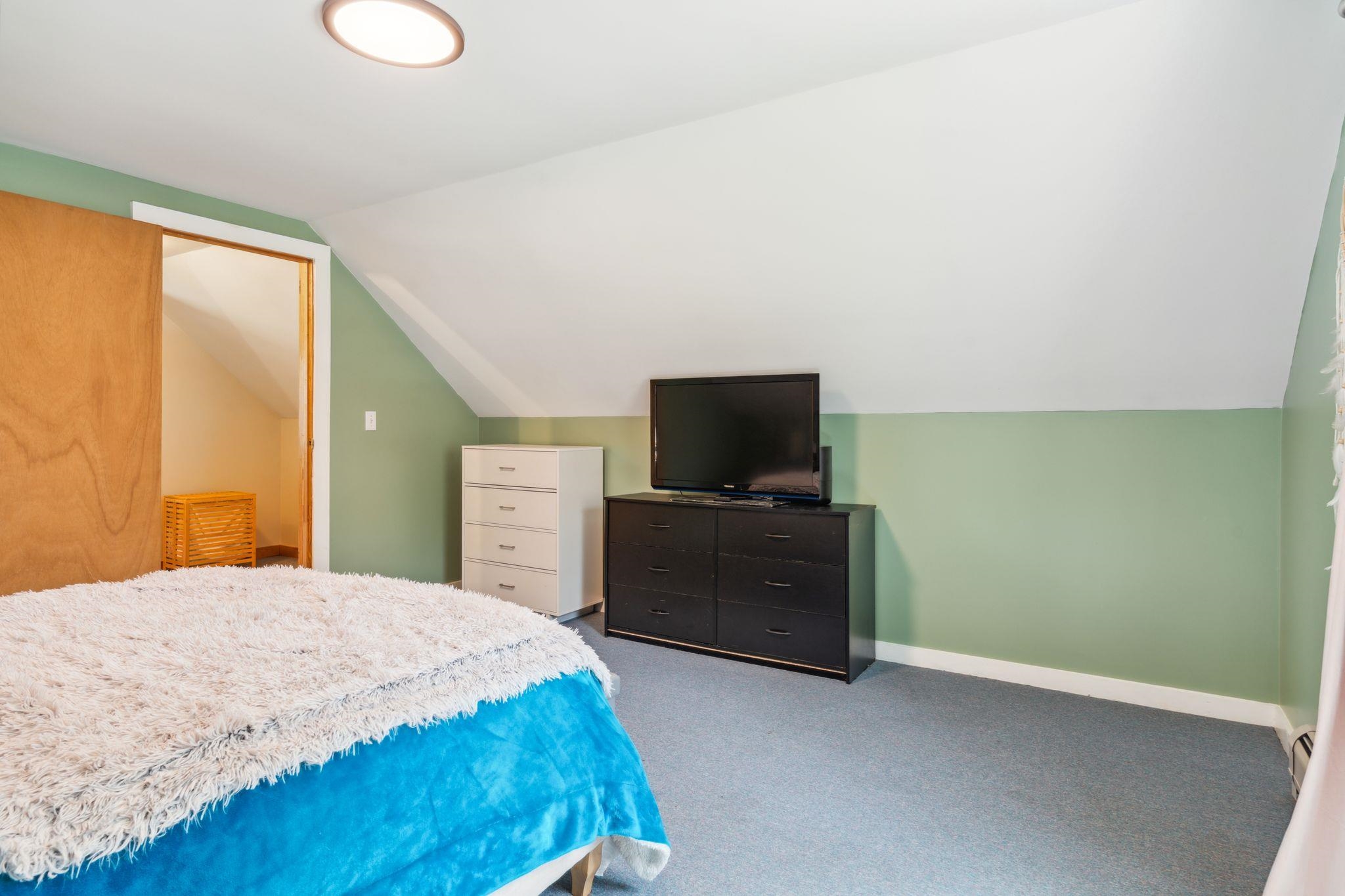 581 Mountain View Road Tinmouth, VT 05773 - Photo 17 of 38