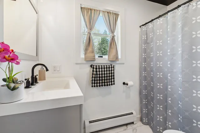 $399,000 | 581 Mountain View Road, Tinmouth, VT 05773