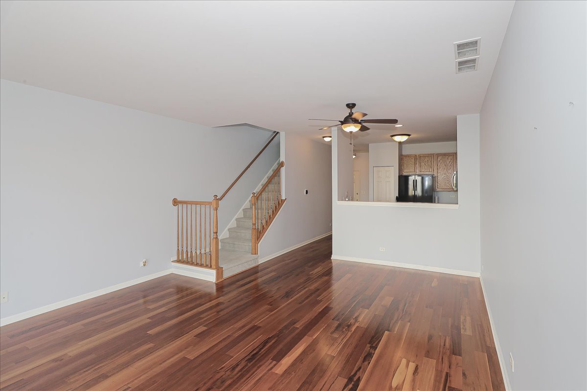 2486 Golf Ridge Circle Naperville, IL 60563 - Photo 9 of 25