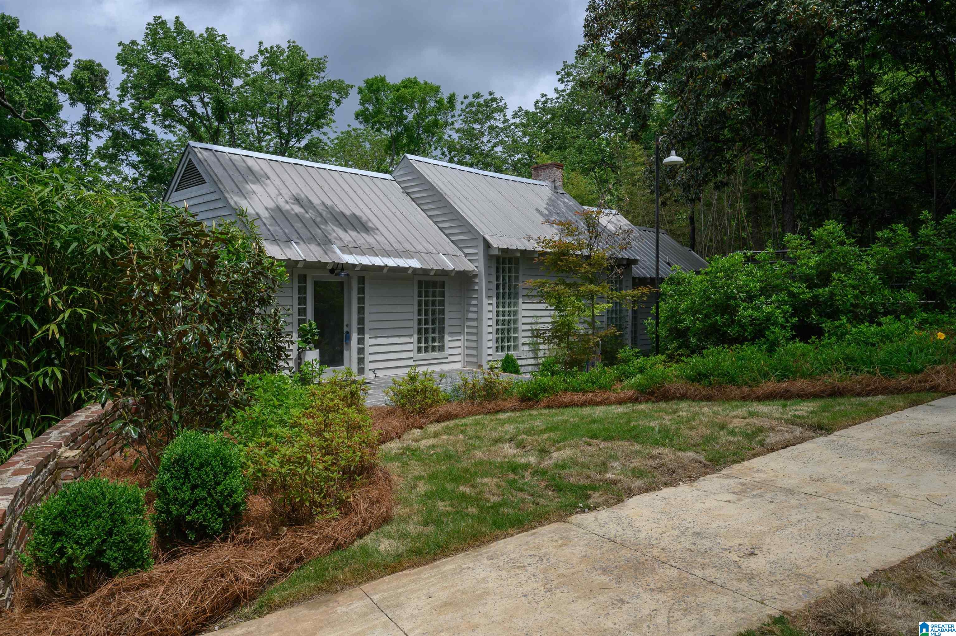 4350 Cliff Road Birmingham, AL 35222 - Photo 2 of 59