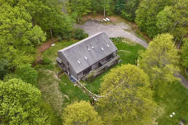 $670,000 | 16-18 Highland Drive, Shutesbury, MA 01072