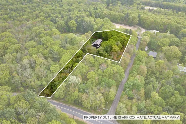 $670,000 | 16-18 Highland Drive, Shutesbury, MA 01072