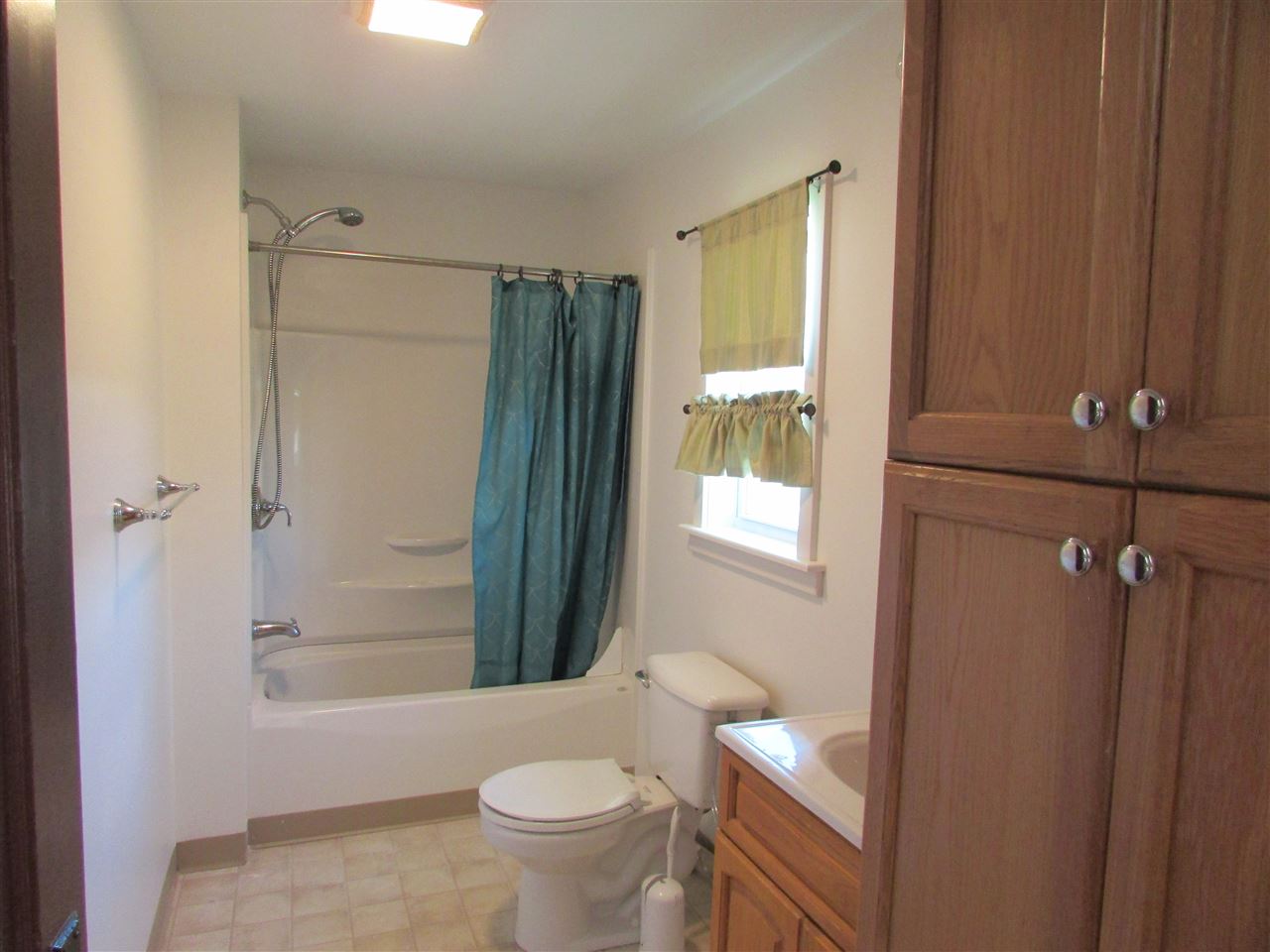 132 Goose Pond Road Canaan, NH 03741 - Photo 6 of 12 Gallery Image 6