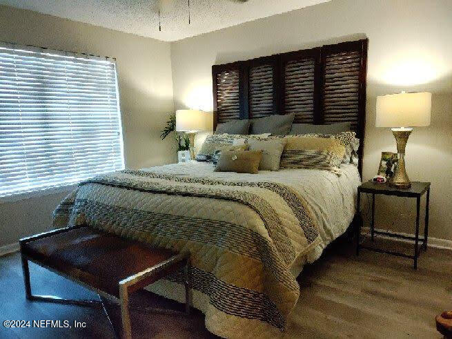 5482 Stanford Road Jacksonville, FL 32207 - Photo 16 of 24 media-1630953331820-Sep_6_2021_2_16_PM