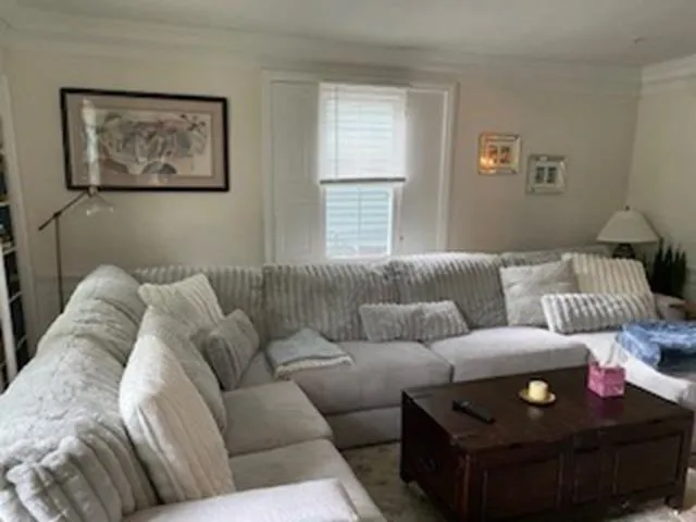 $2,750 | 53 Silver Street, Dover, NH 03820