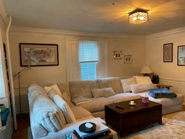 $2,750 | 53 Silver Street, Dover, NH 03820