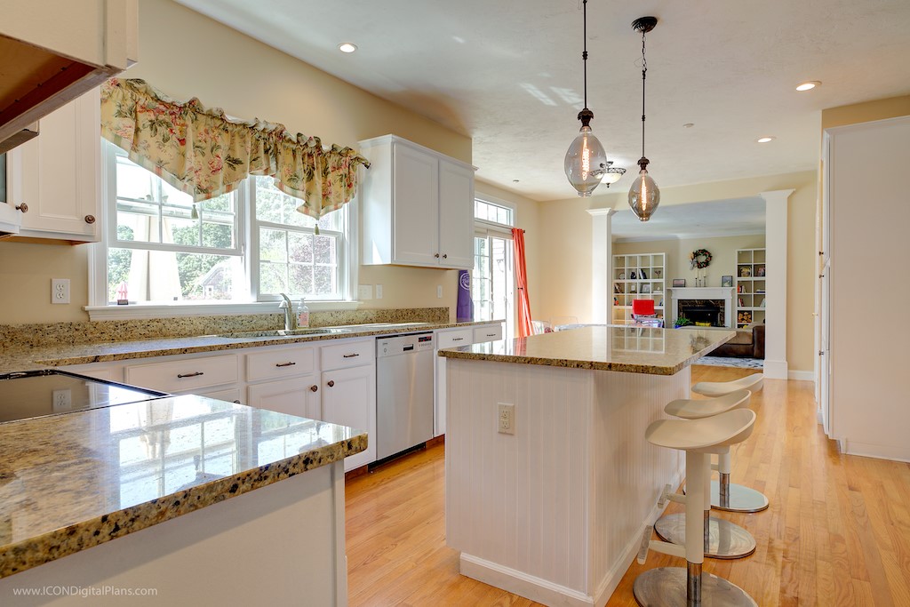 215 Touisset Road Warren, RI 02885 - Photo 10 of 41