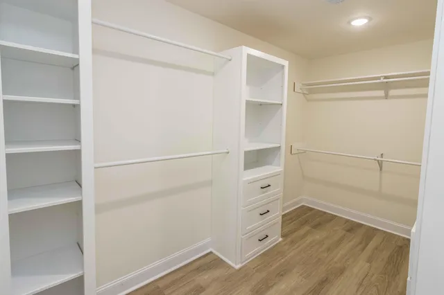 $374,500 | 1130 Twin View Circle, Selmer, TN 38375