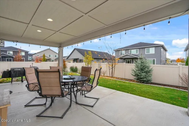 $628,500 | 3788 North Shelburne Loop, Post Falls, ID 83854