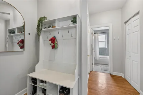 $335,000 | 2531 North Talman Avenue, Unit 1W, Chicago, IL 60647