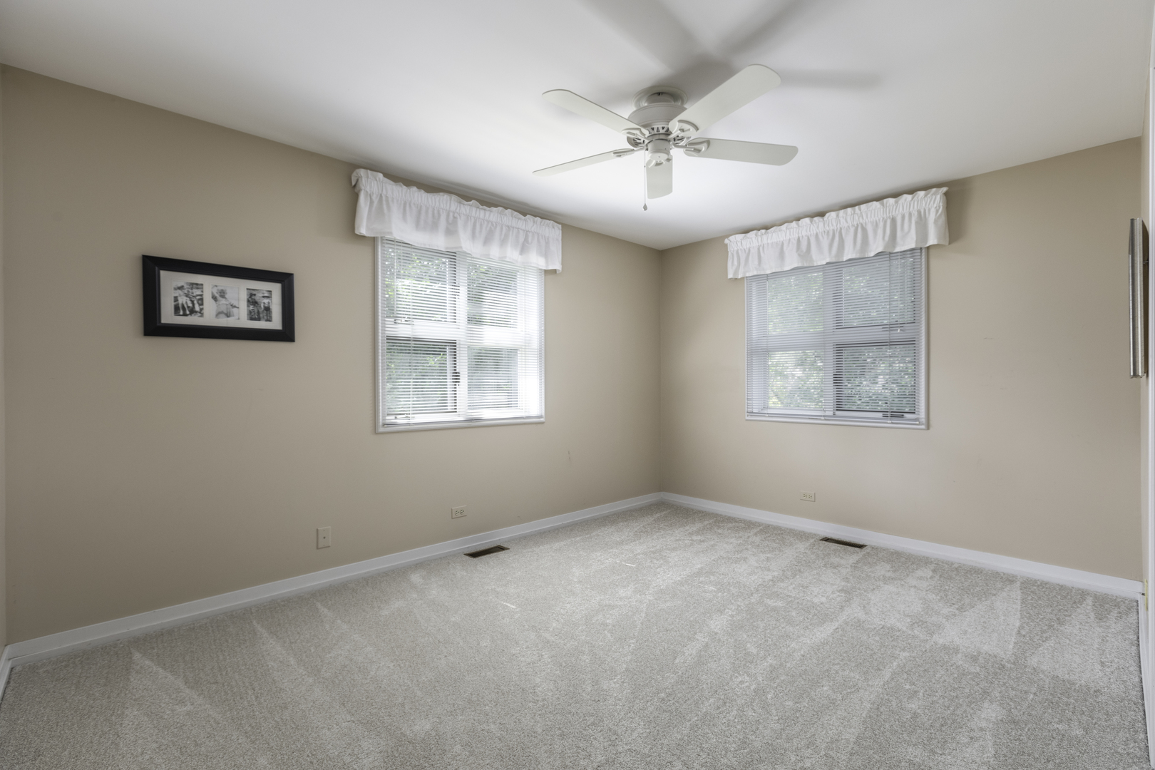 623 East Bailey Road Naperville, IL 60565 - Photo 38 of 52 Gallery Image 38