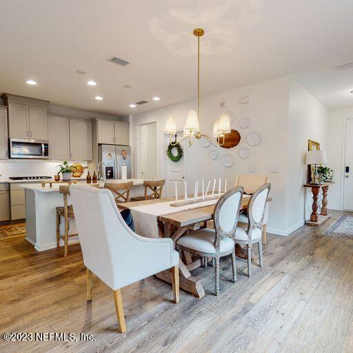 9945 Kevin Road Jacksonville, FL 32257 - Photo 9 of 46 image