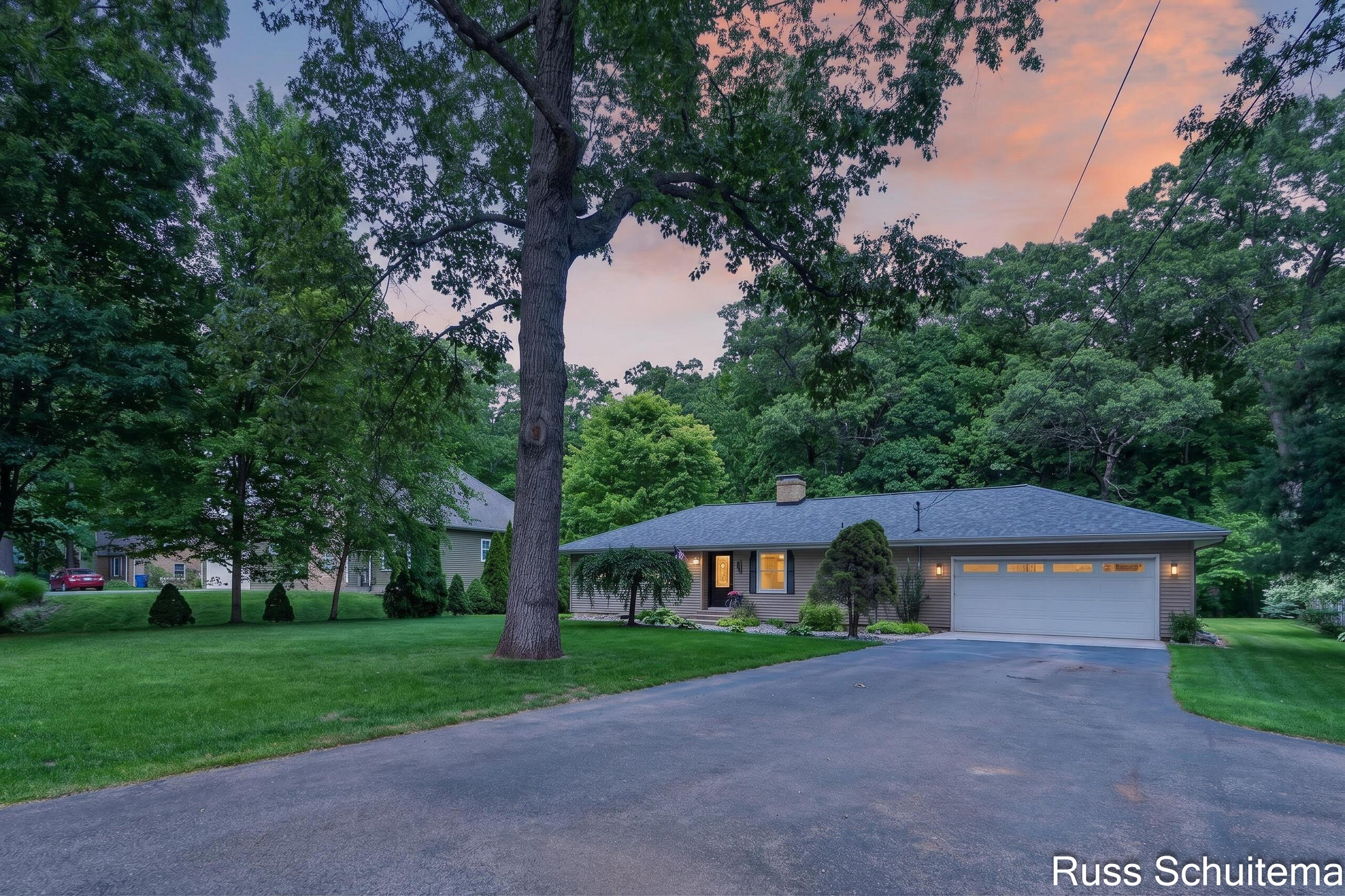 18270 North Fruitport Road Spring Lake, MI 49456 - Photo 2 of 55 18270 North Fruitport Road (1 of 55)