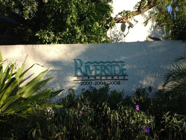 2000 Riverside Place, Unit 5 Wilton Manors, FL 33305 - Photo 25 of 25 Exterior Front