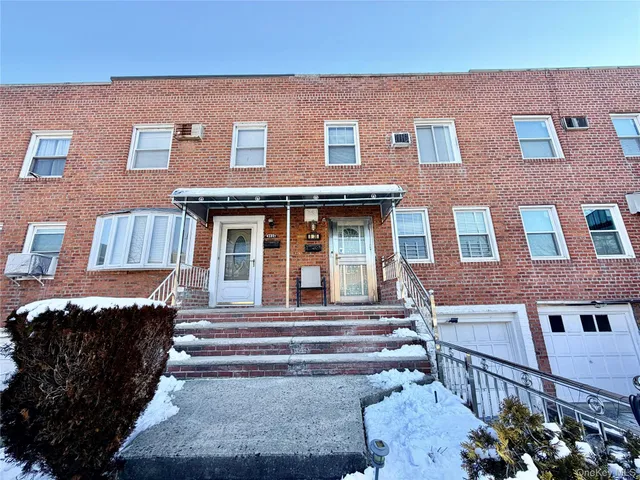 $728,000 | 80-35 249th Street | Bellerose
