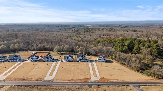 $600,000 | 3467 6 Mile Highway, Central, SC 29630