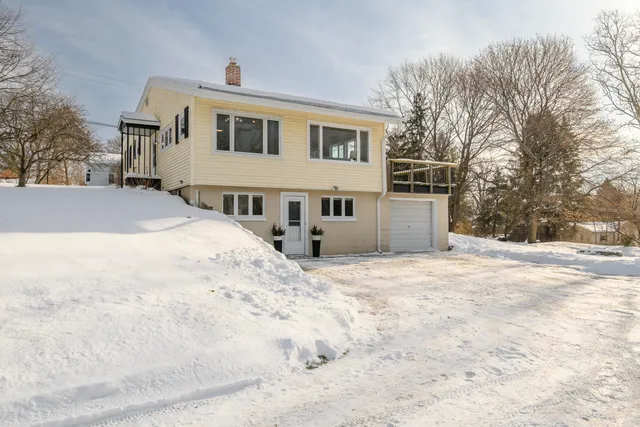 $468,000 | 14225 Forest View Lane, Brookfield, WI 53005