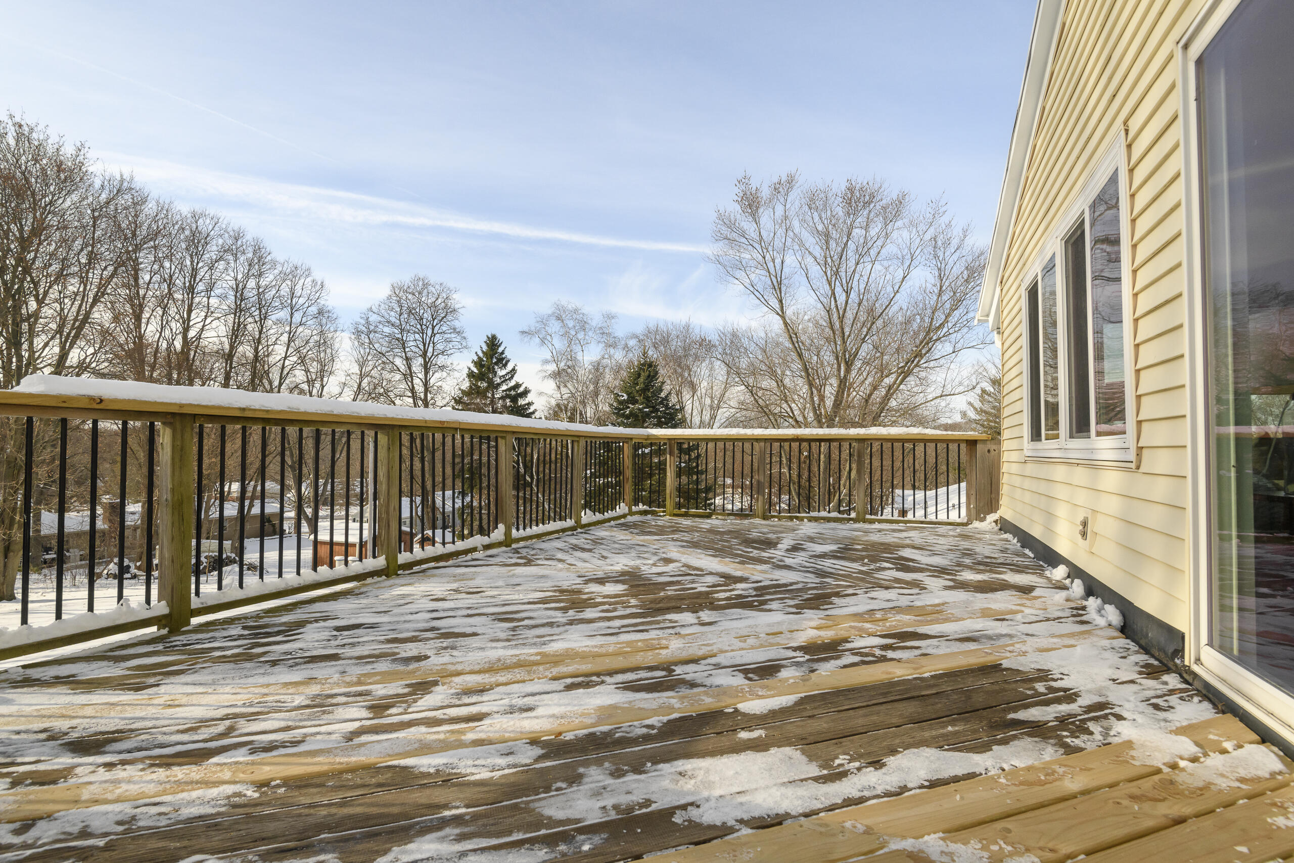 14225 Forest View Lane Brookfield, WI 53005 - Photo 36 of 38 14225 Forest View-09