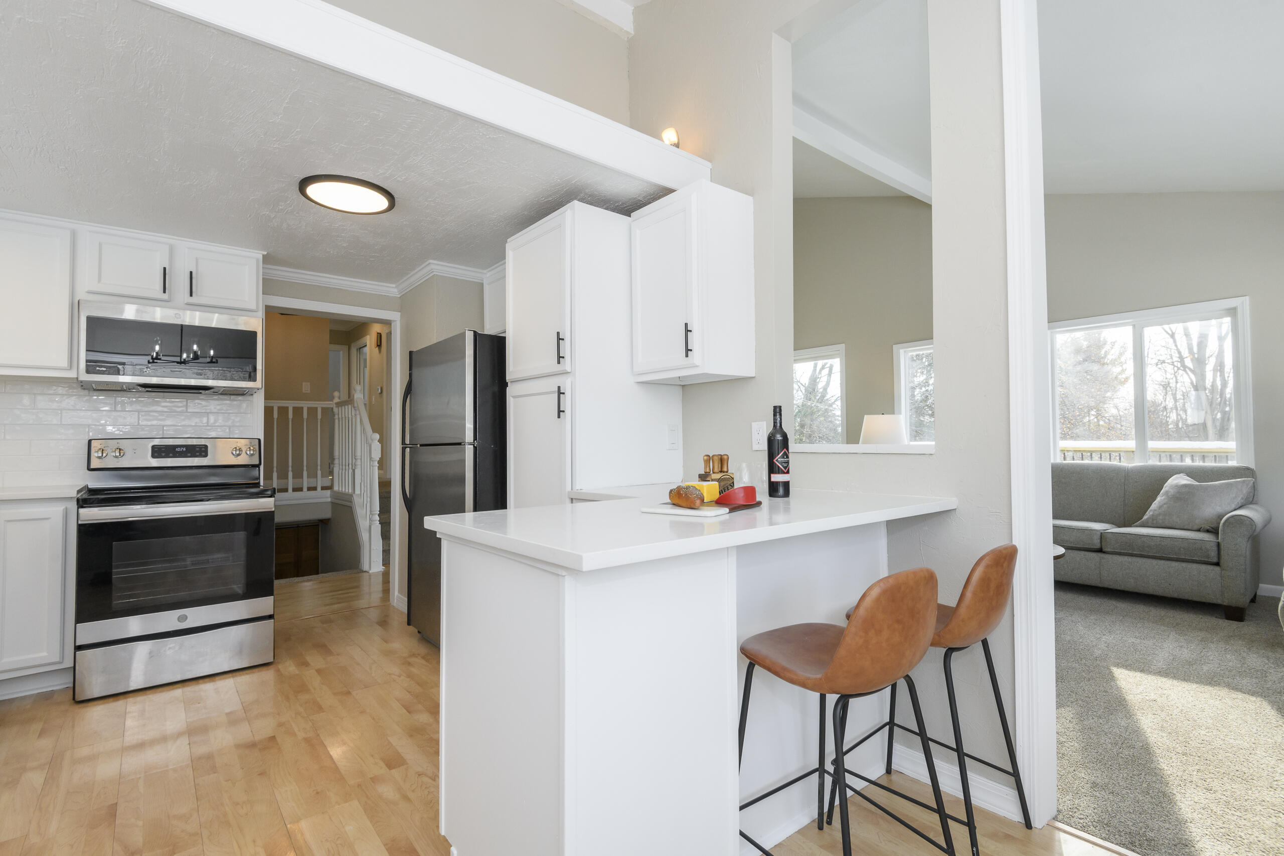 14225 Forest View Lane Brookfield, WI 53005 - Photo 8 of 38 14225 Forest View-23