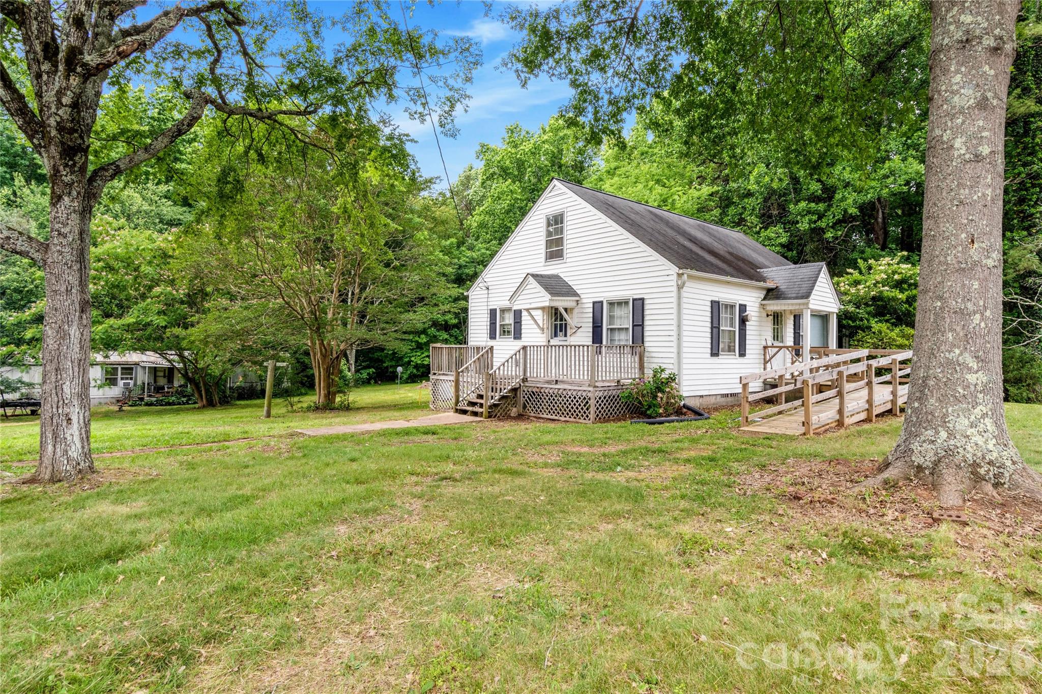 141 Vanzant Road Mocksville, NC 27028 - Photo 2 of 24